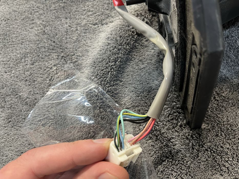 Lusterko lewe toyota rav4 4 10pin martwe pole