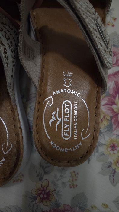 Sandalias ortopédicas