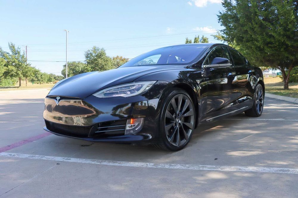 Tesla Model S 100D      2019