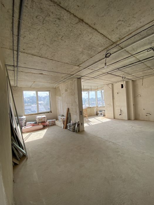 Продаж квартири,центр, новобудова,кромакс буд,три кімнати, таунхаус