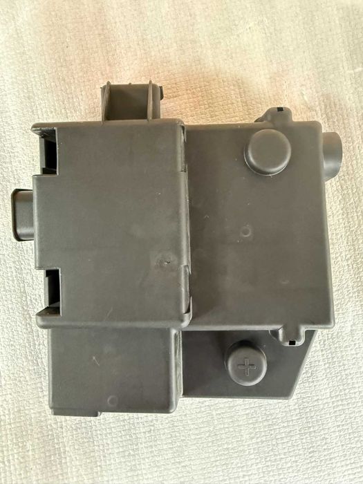 Кришка клеми до Jeep Cherokee, Compass, Renegade 2017-2021