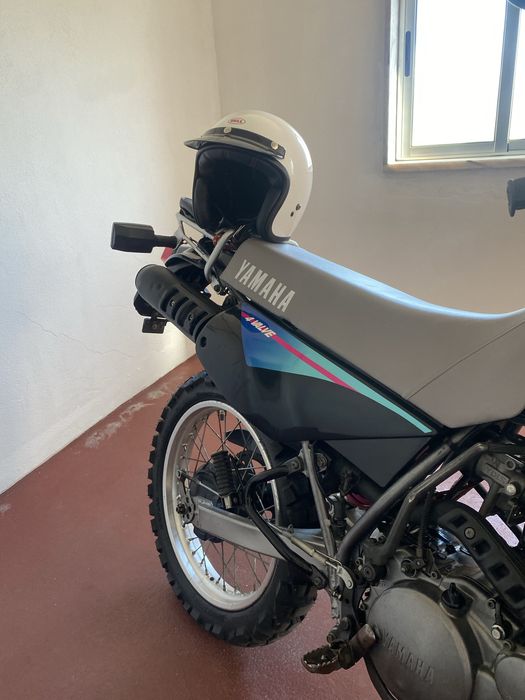 Mota Yamaha XT 350 A2