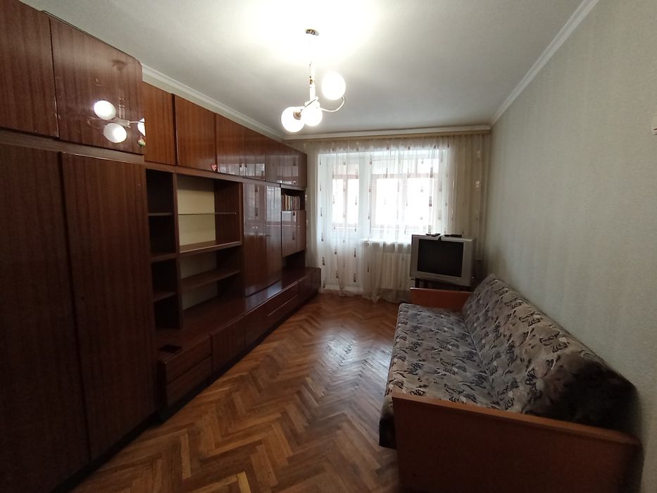 Шевченківський район, Лукьяновка, Центр.