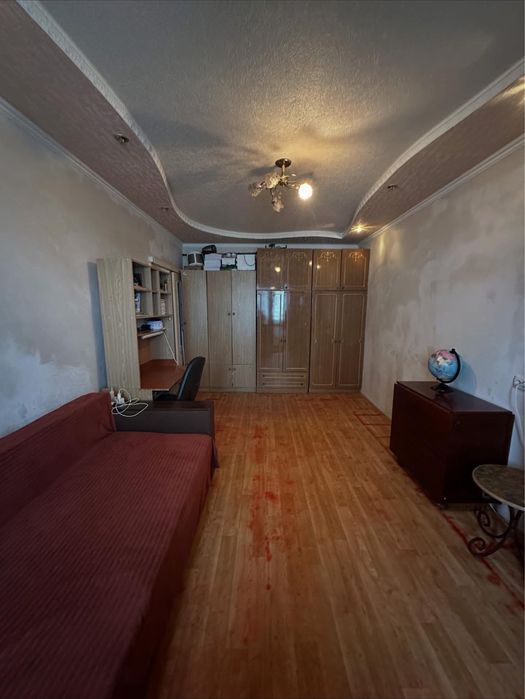 Продаж 1-но.кім. 4- мікрорайон