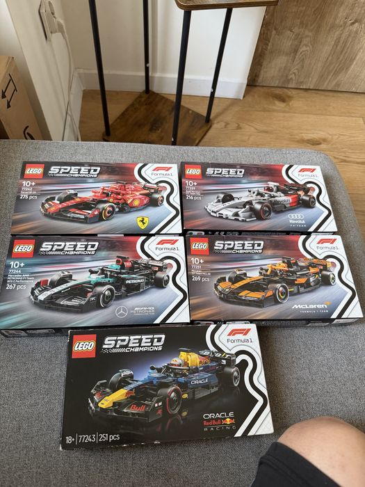 Sprzedaję swoją kolekcję klocków Lego z serii SPEED Champions