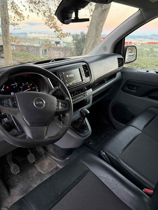 Opel vivaro 2021 1.6 cdti