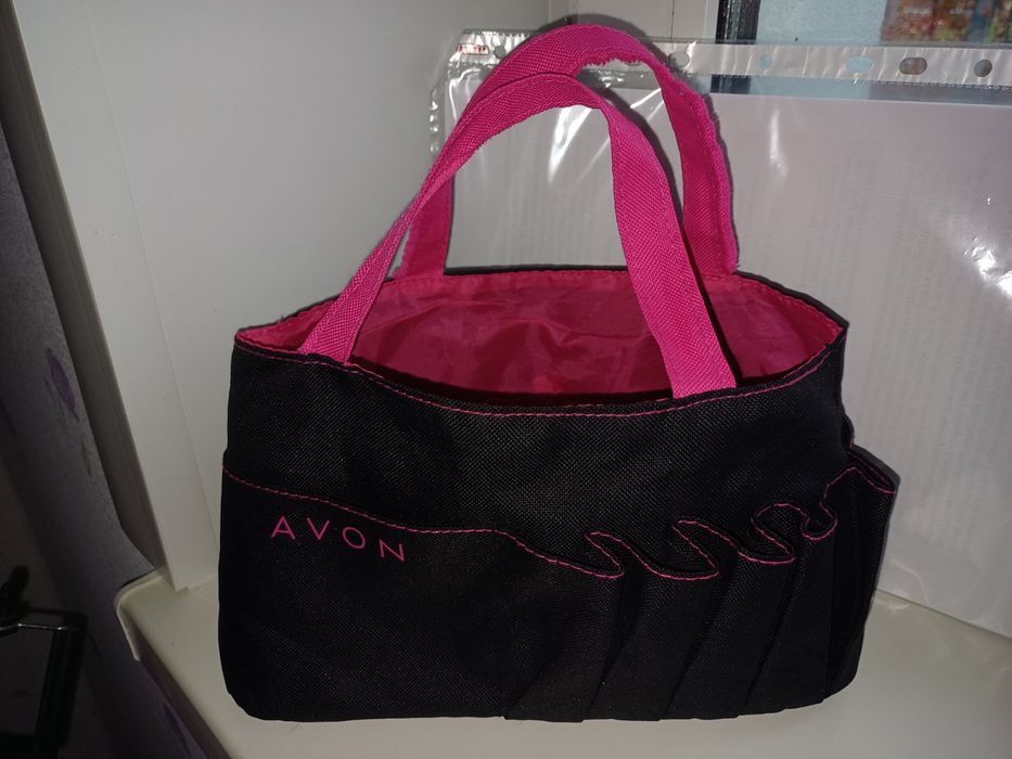 Органайзер для косметики від Avon