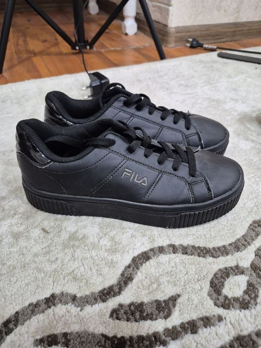 Fila женская обувь 36 размера