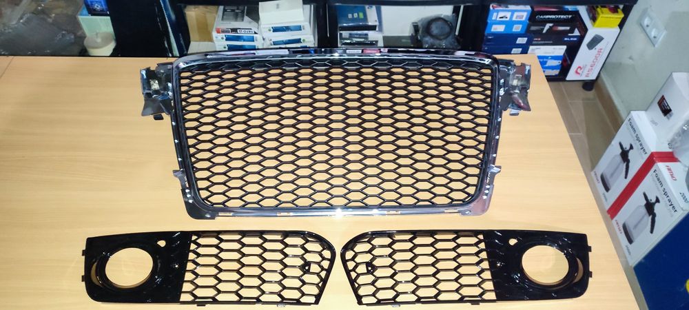 Grelhas RS4 Audi A4 B8.