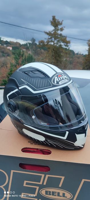 Capacete Airoh Integral - Tamanho M | Preto/ Branco | Pinlock