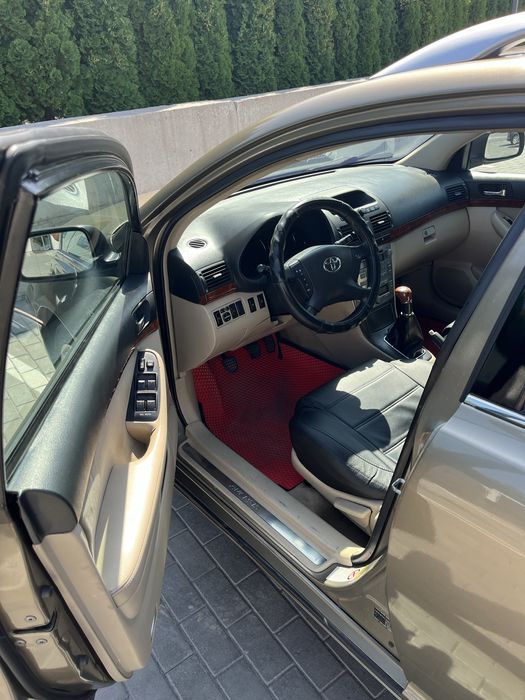 Toyota avevsis 2.0 D4D