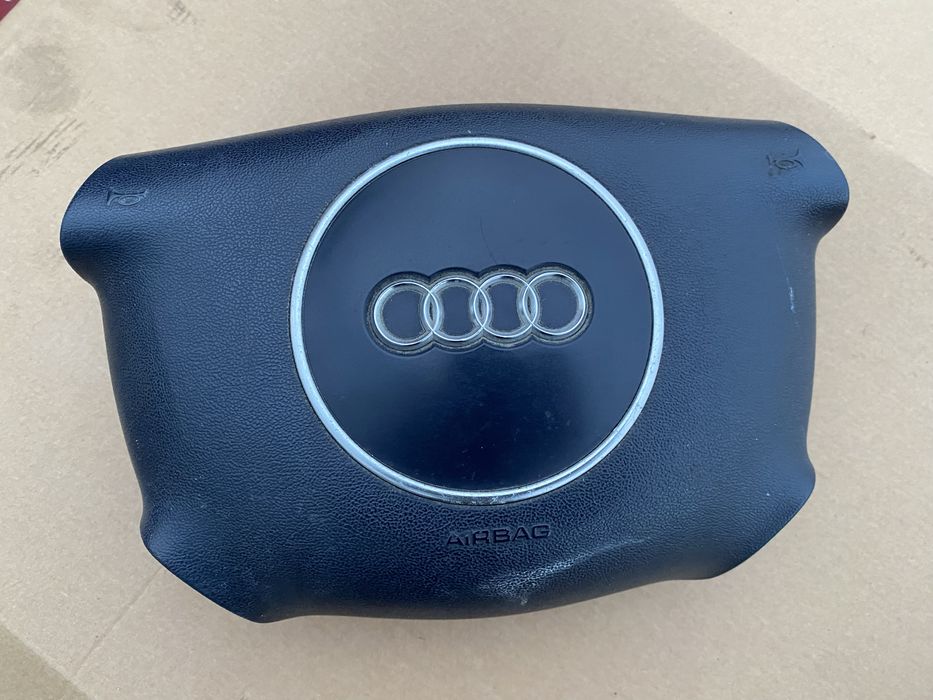 Audi a4b6 poduszka