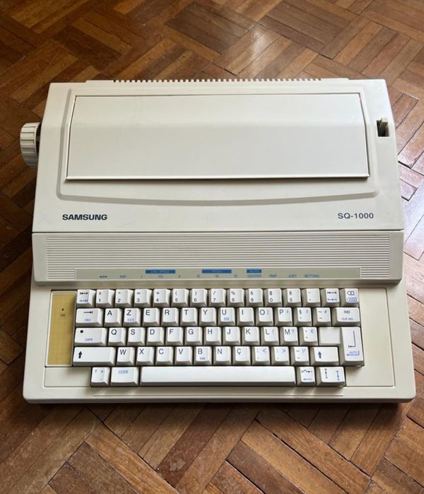 Máquina de escrever