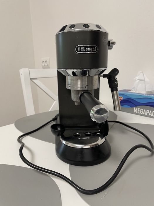 Кавоварка кавомашина Delonghi ec685 bk delongi кава кофемашина делонги