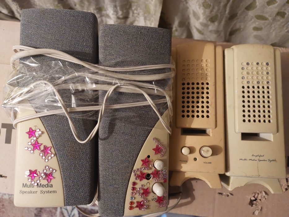 Колонки маленькі 4 шт.