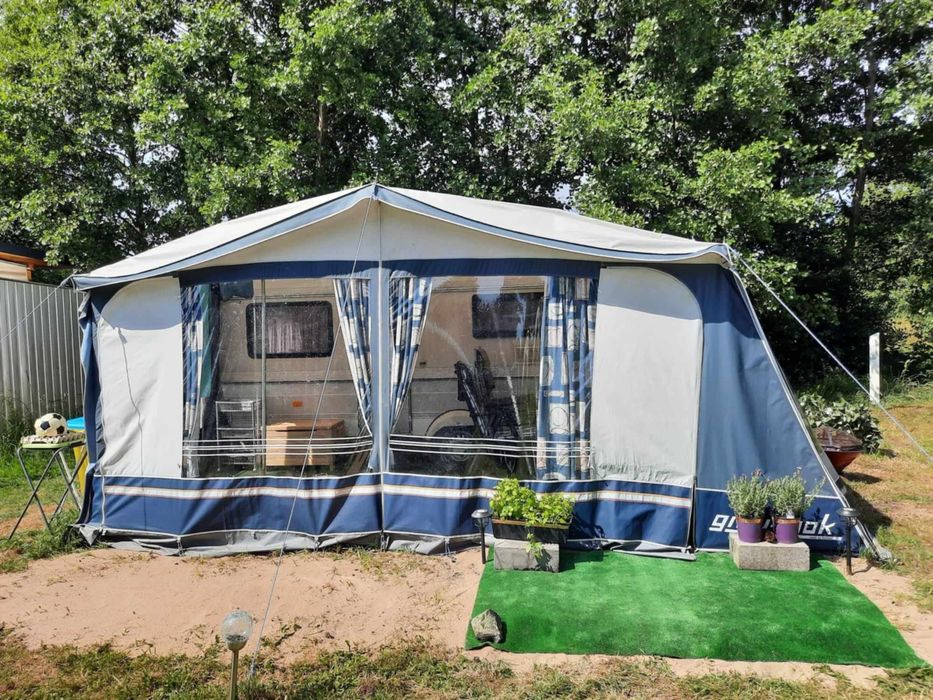 Przedsionek do przyczepy Hobby