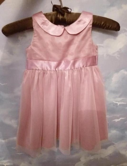 Красива суконька кольору чайної троянди на 1-1,5 роки