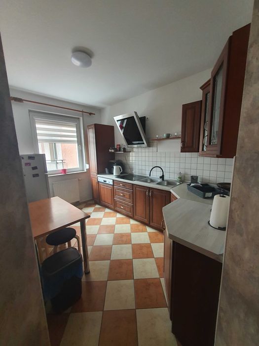 Mieszkanie 3 pokoje, balkon, blisko centrum / doby