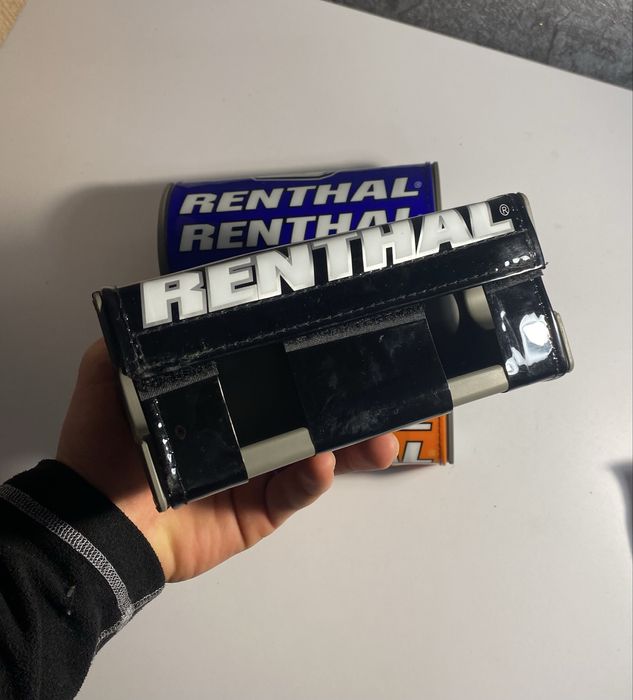 Оригінальна подушка на кермо мотоцикла Renthal