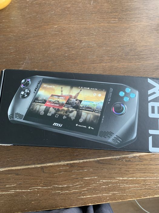 Msi claw ultra 5 w bardzo dobrym stanie