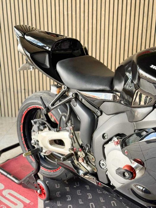 Honda CBR 1000 RR SC57