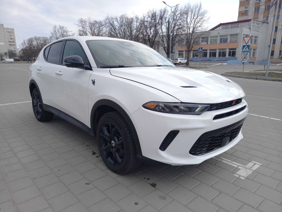 Dodge Hornet 2024 2.0 АТ (265 к.с) 4WD