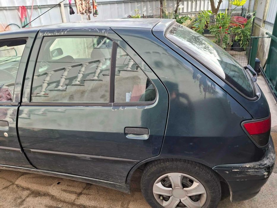 Peugeot 306
