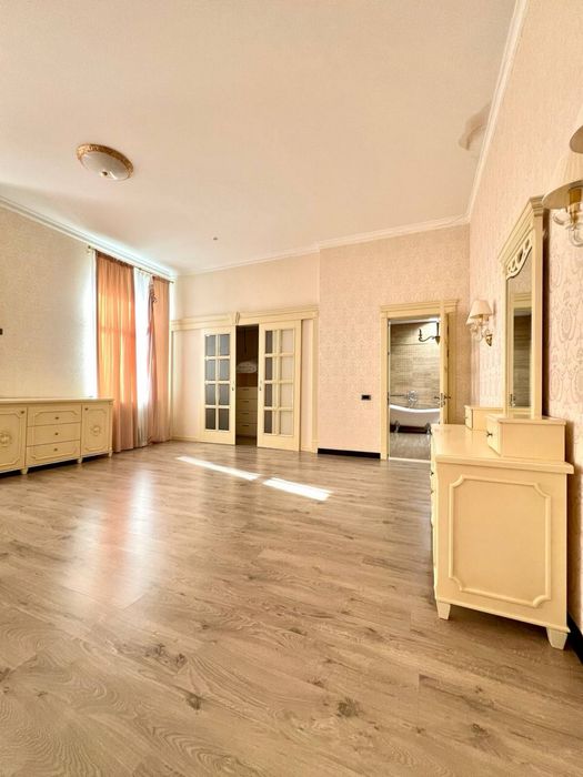 Здам в оренду будинок,Сокольники,700м2,вулиця Білоі акаціі