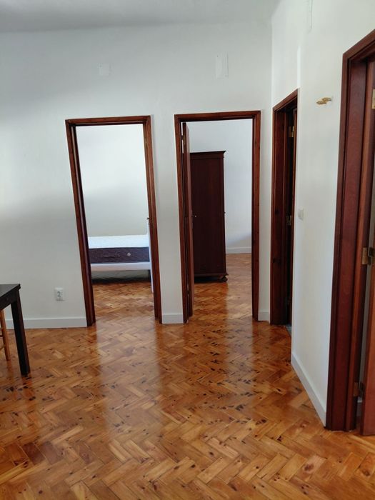Quartos para arrendar em apartamento novo, no bairro madre deus, marvila, Lisboa