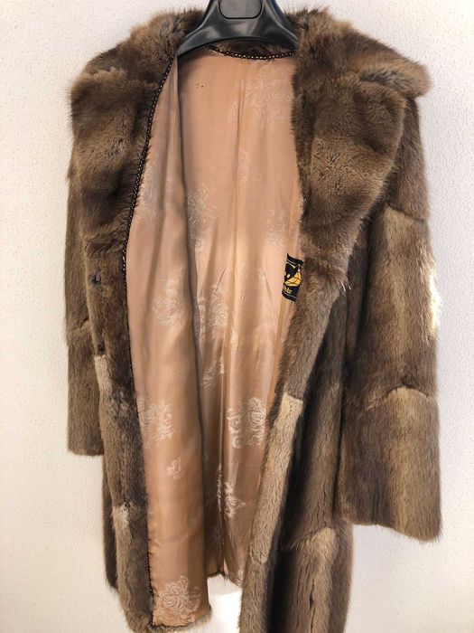 Elegante Casaco de Vison