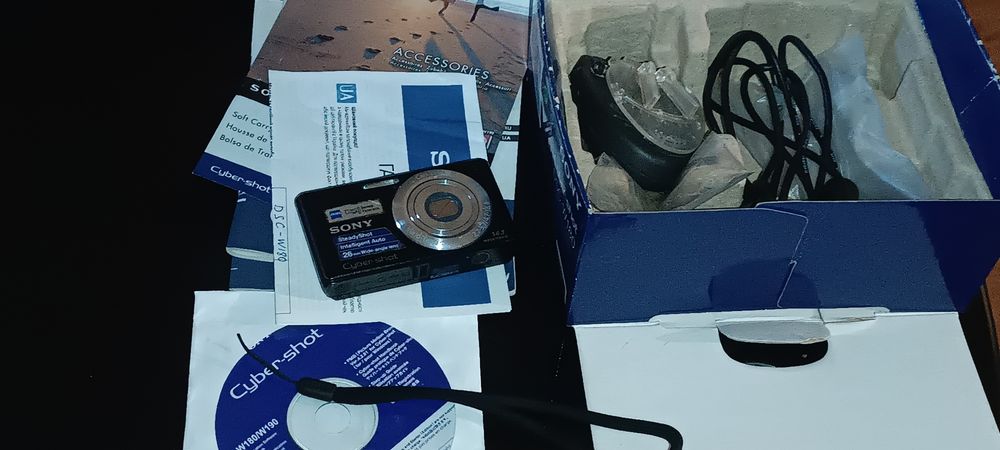 Цифровий фотоапарат SonyDSC  W-530