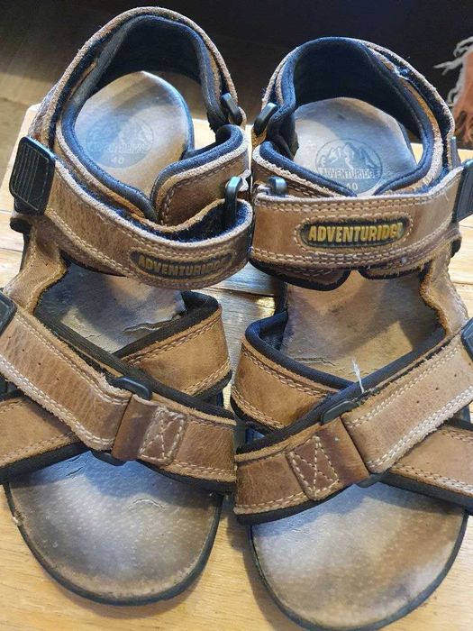 Чоловічі сандалі