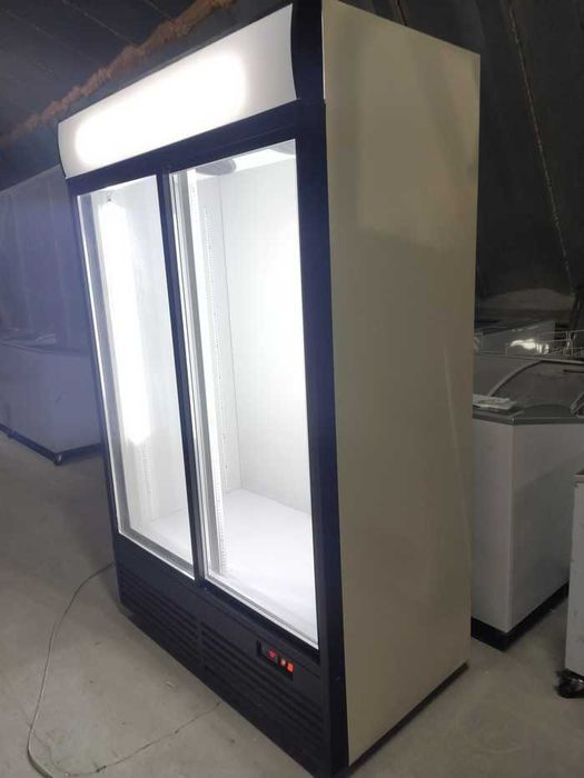 Холодильні шафи вітрини UBC SuperLarge білий, стан супер. Є сервіс!