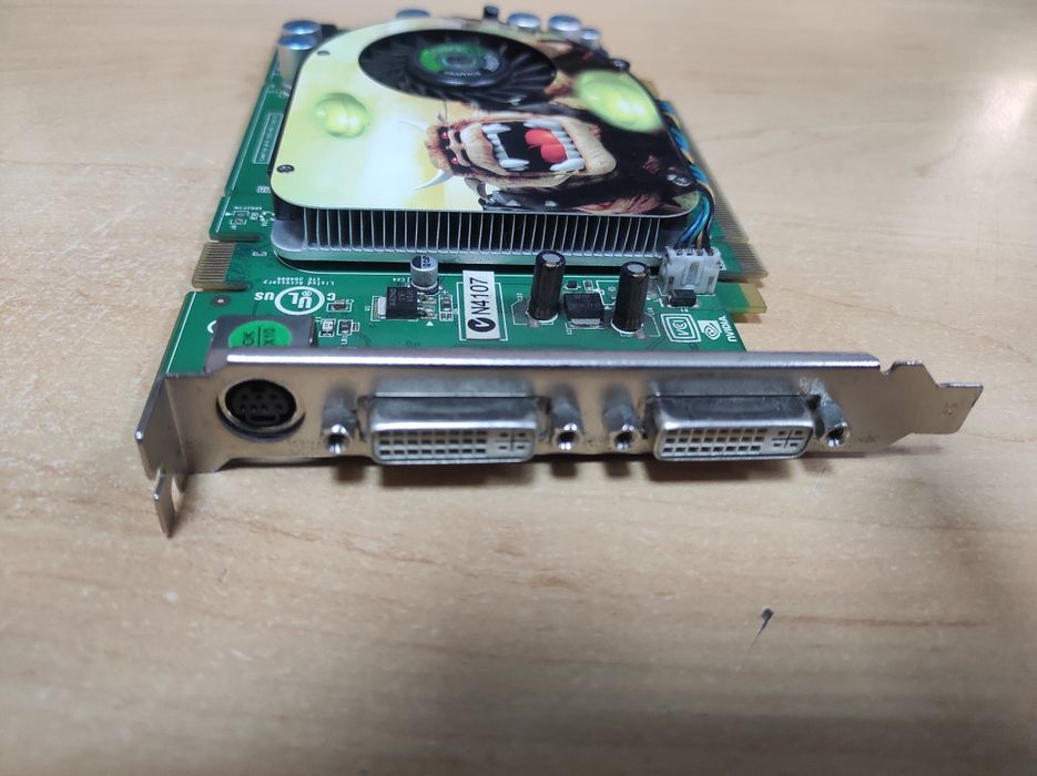 Видеокарта GeForce 8600 GT 256 mb pci-e