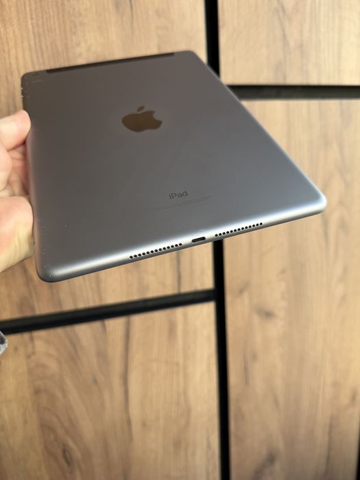 Apple iPad 6 32gb Wi-Fi + LTE