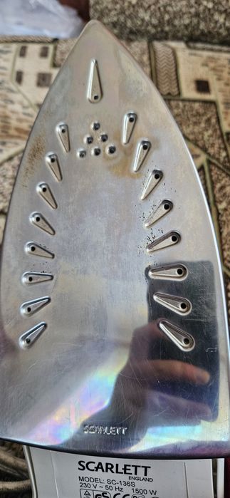 Праска Scarlett Floyd