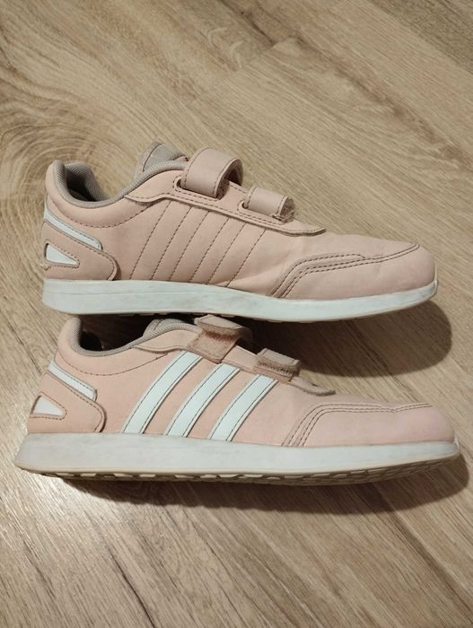 Adidasy dla dziewczynki