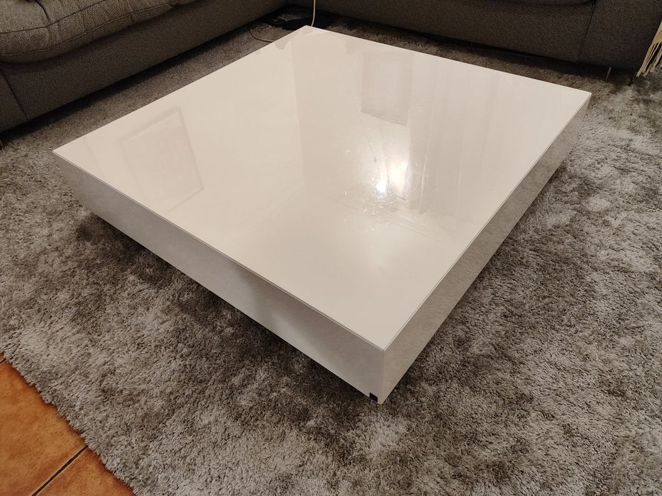 Vende-se mesa centro LasKasas