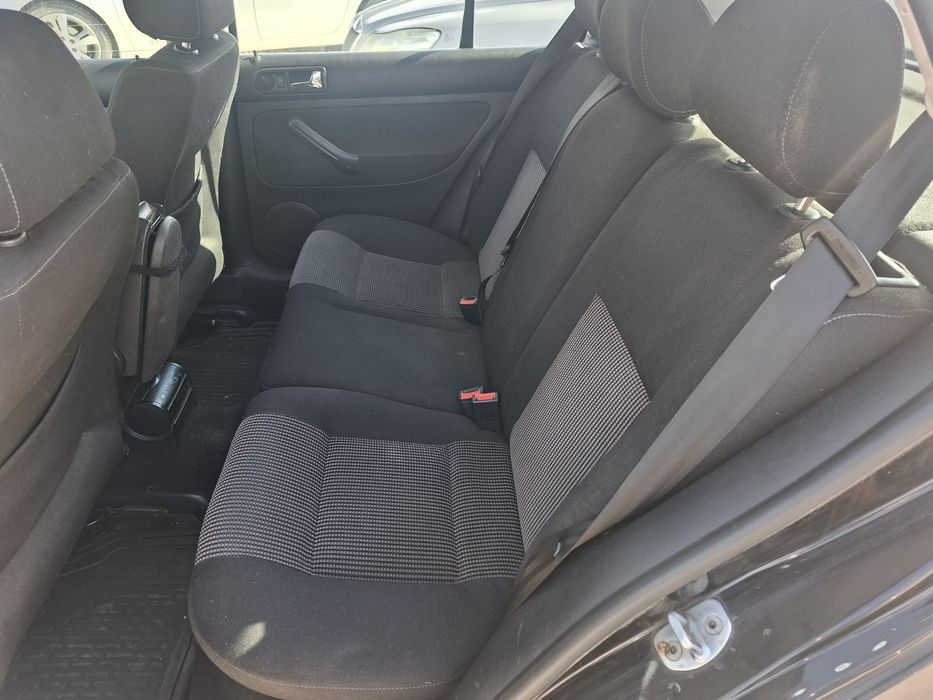 VW golf V 1.9tdi nacional 2001