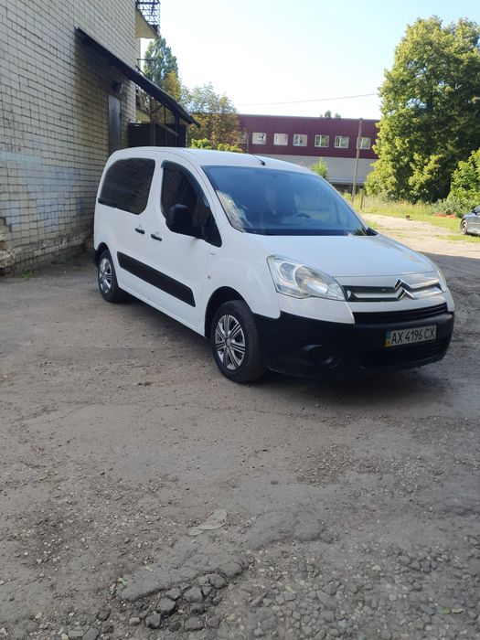 Продам CITROËN BERLINGO Пасажир 1.6 D