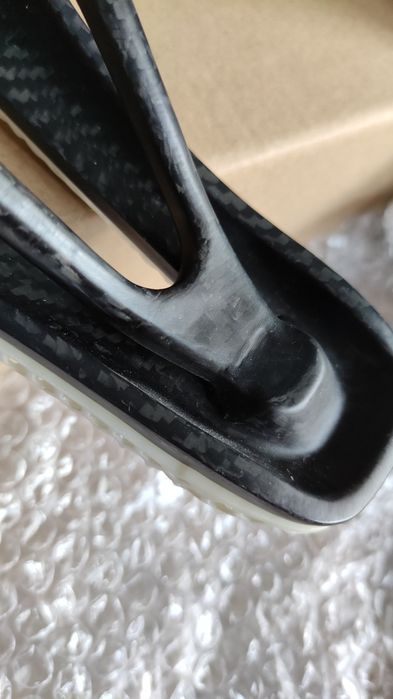 Selim ryet 3d em carbono 164gr como novo com caixa ciclismo