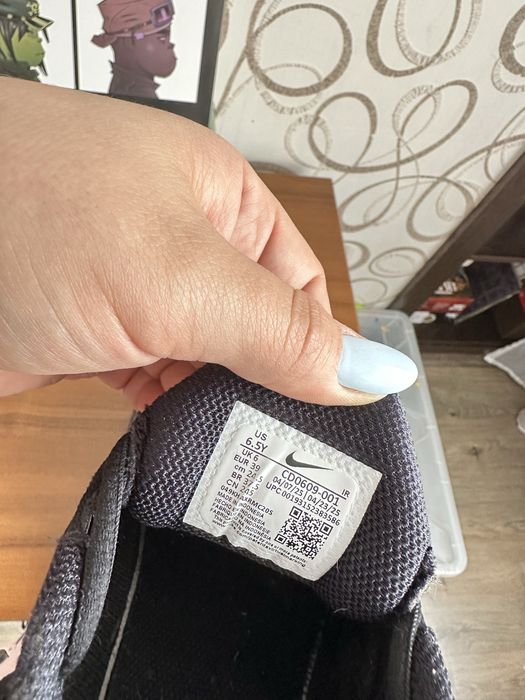 Кросівки NIKE оригінал