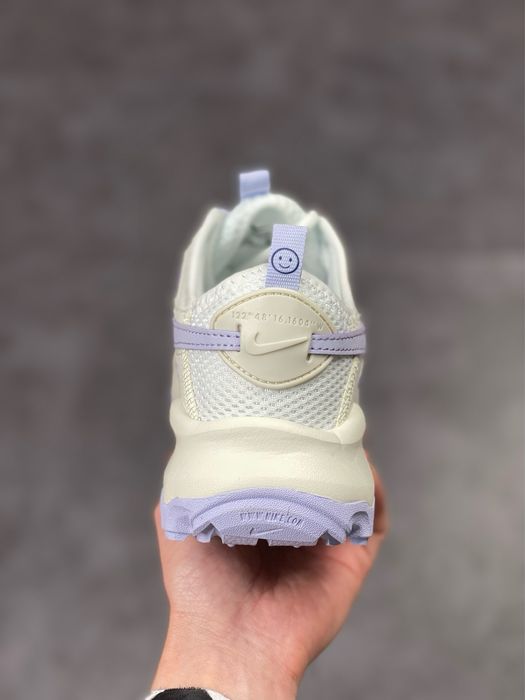 Кросівки Nike TC 7900