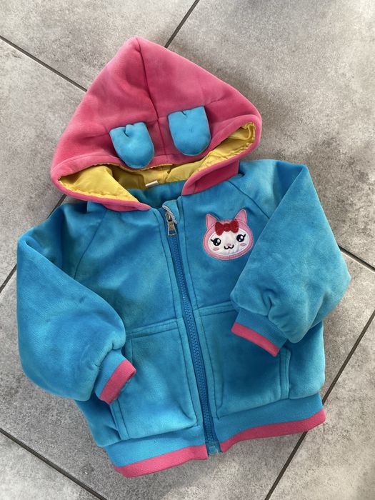 Куртка для дівчинки.