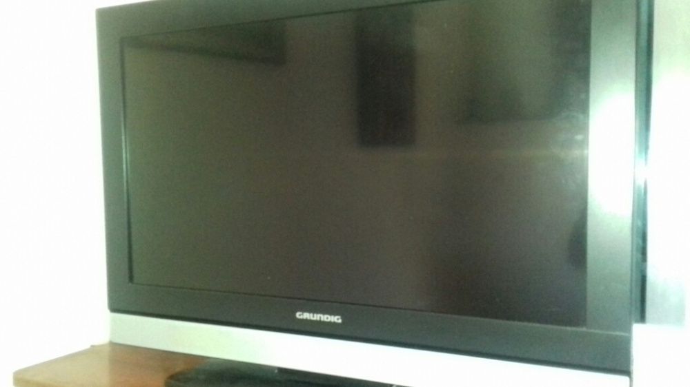Lcd tv