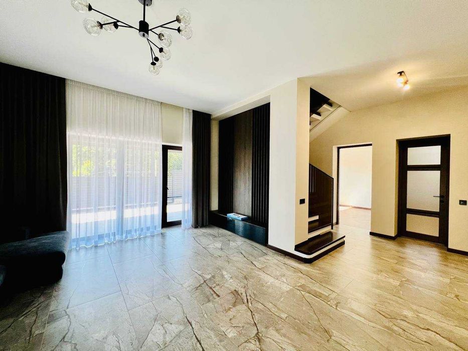 Продам будинок в с.Шкуринці 2187
