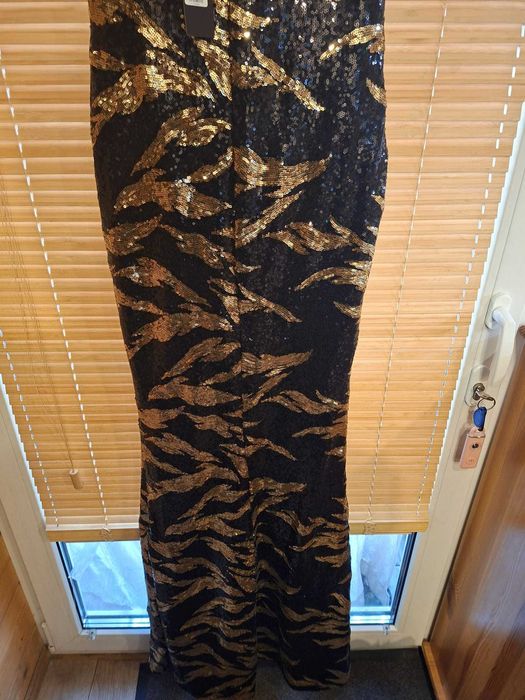 Sukienka bardzo elegancka imprezowa NOWA XL