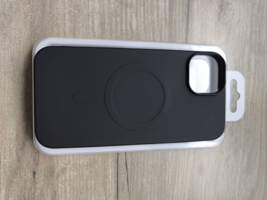 Etui Iphone 15 Plus Magsafe NOWE