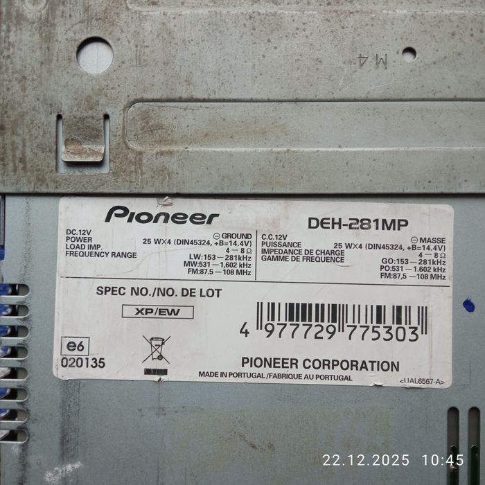 Продаю автомагнитолу