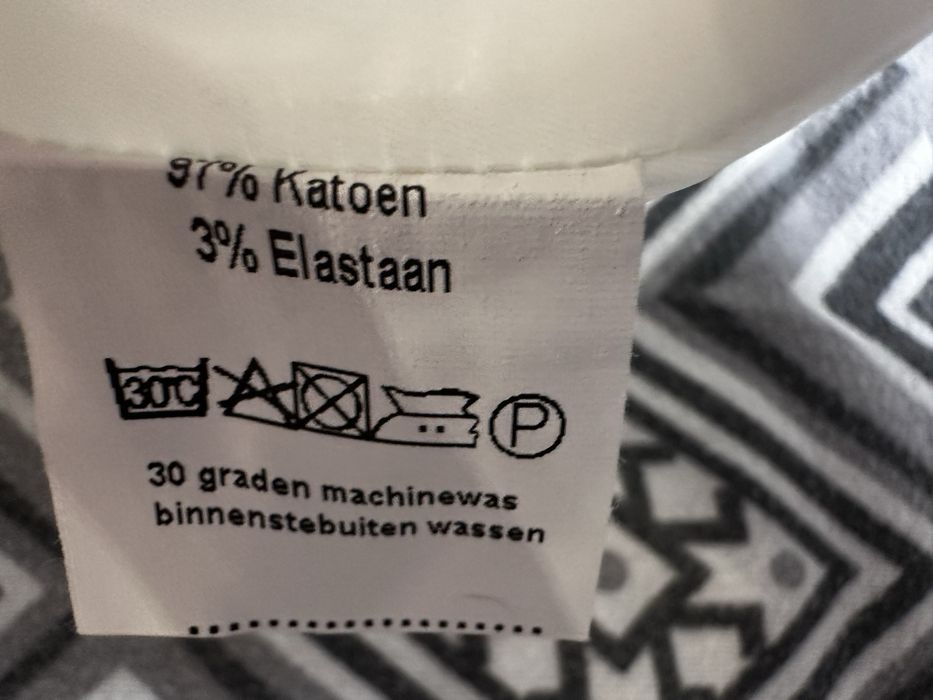 Elegancka biurowa sukienka